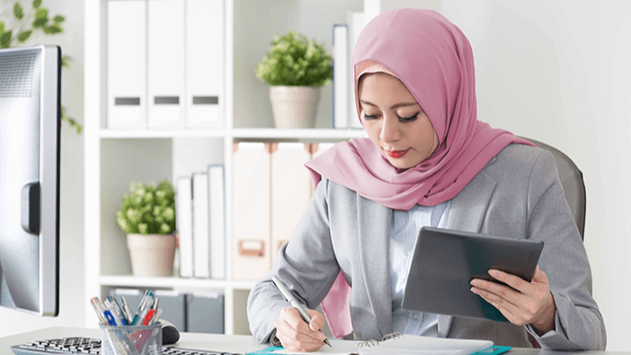 Menyeimbangkan Antara Karier Dan Keluarga